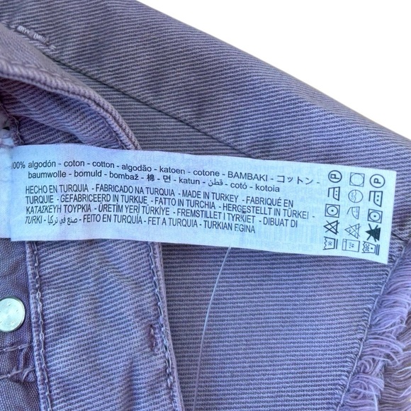 NWOT, ZARA, High-Rise Purple Cut-Off Jean Shorts, Size 8 - Picture 5 of 8